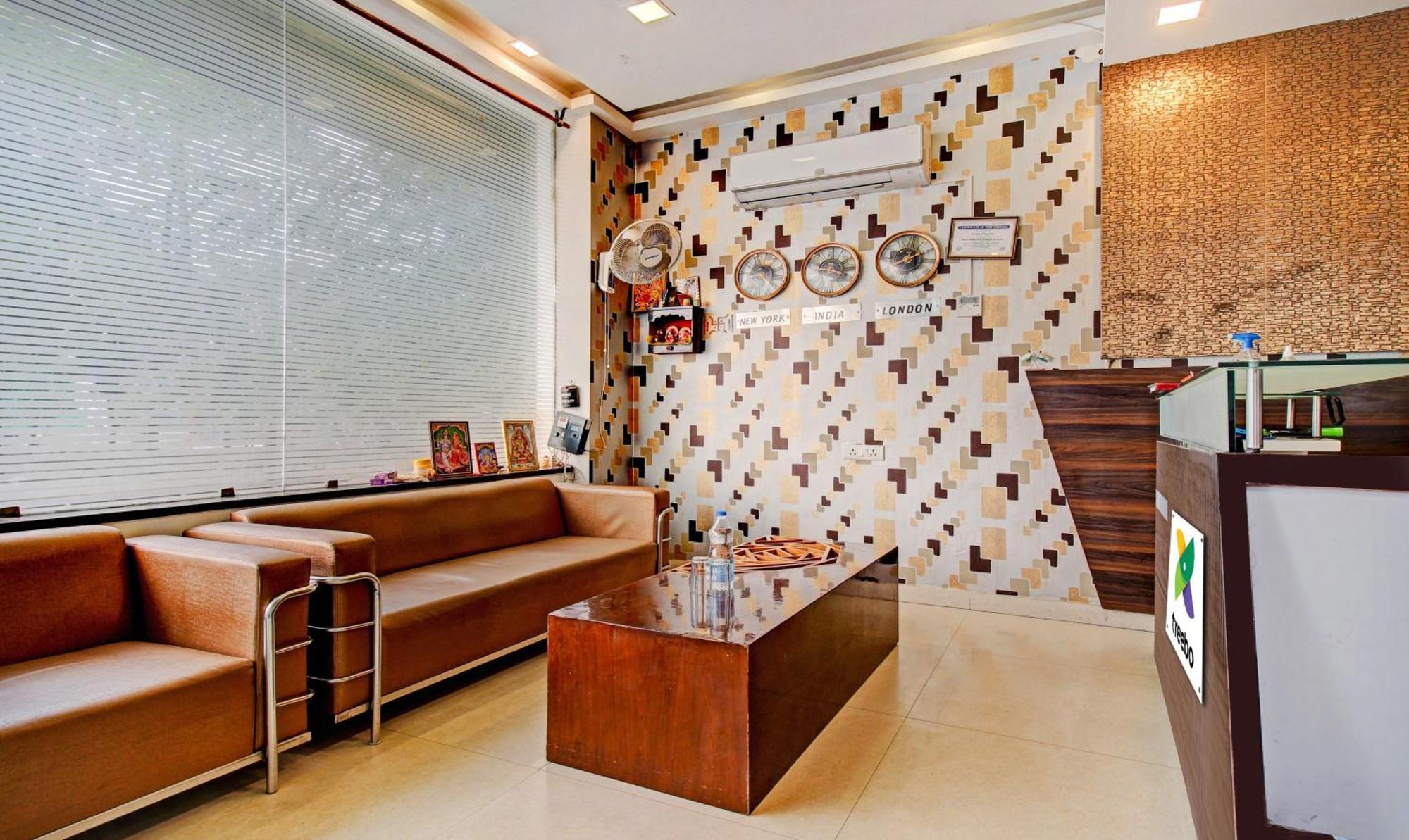 Treebo Silver Grand New Agreement Лакхнау Экстерьер фото